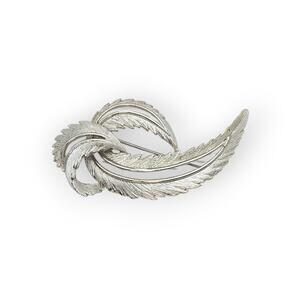 Leaf Swirl Silver Brooch Sarah Coventry– Vintage Mid Century Pin